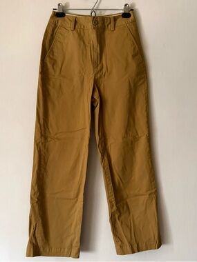Uniqlo size 2 Wheat Khaki Chino Pant